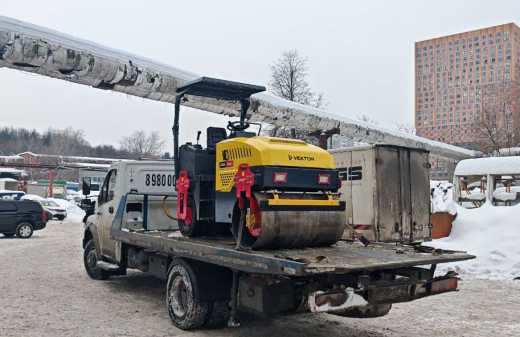 3-тонный каток с мотором YANMAR отправлен в Москву